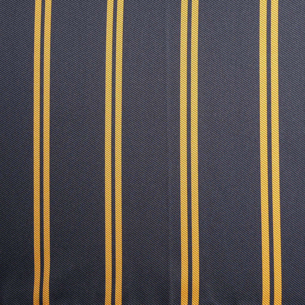 Italian-luxury-umbrella-fabric-bespoke-service